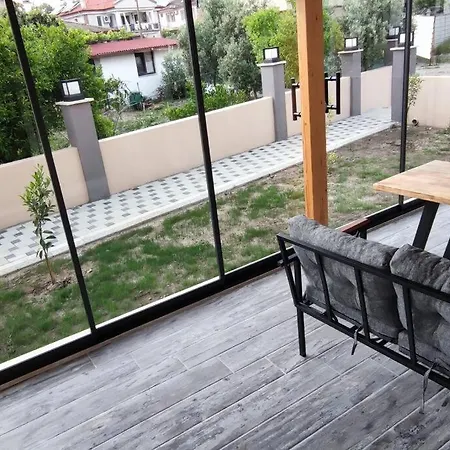 Feriehus Oenue Acik Bahceli, Muestakil