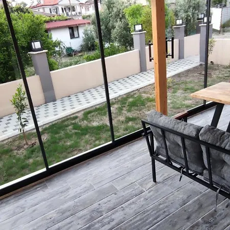 Oenue Acik Bahceli, Muestakil Mugla